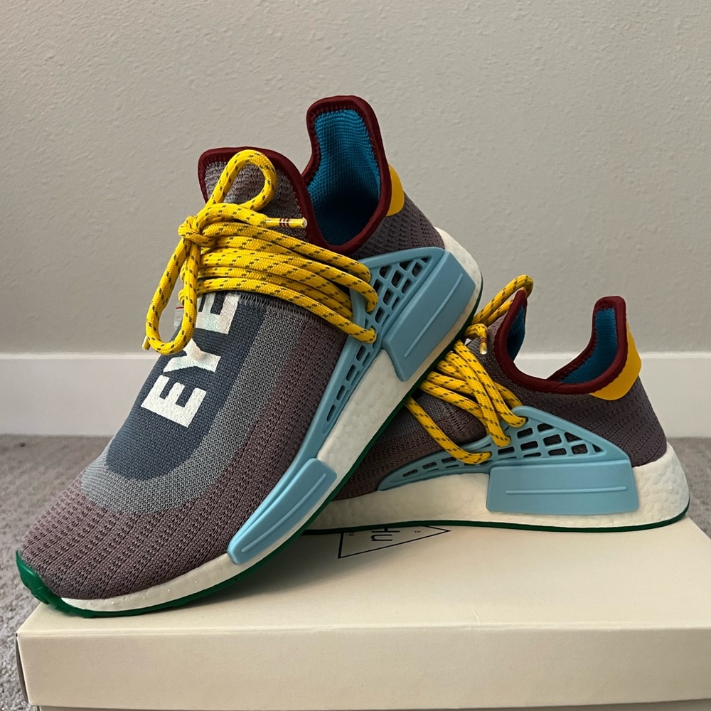 Brand New Adidas Pharrell Williams Human RaceHU NMD